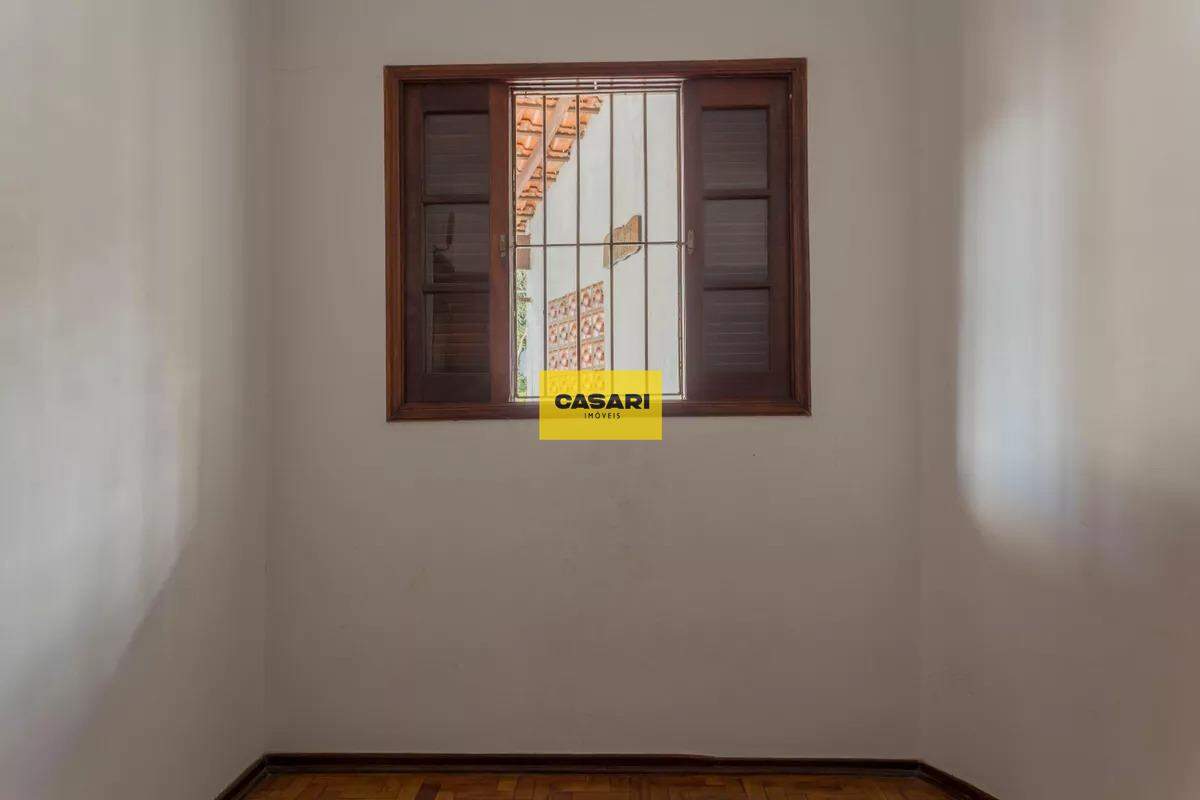 Sobrado à venda no Baeta Neves: 