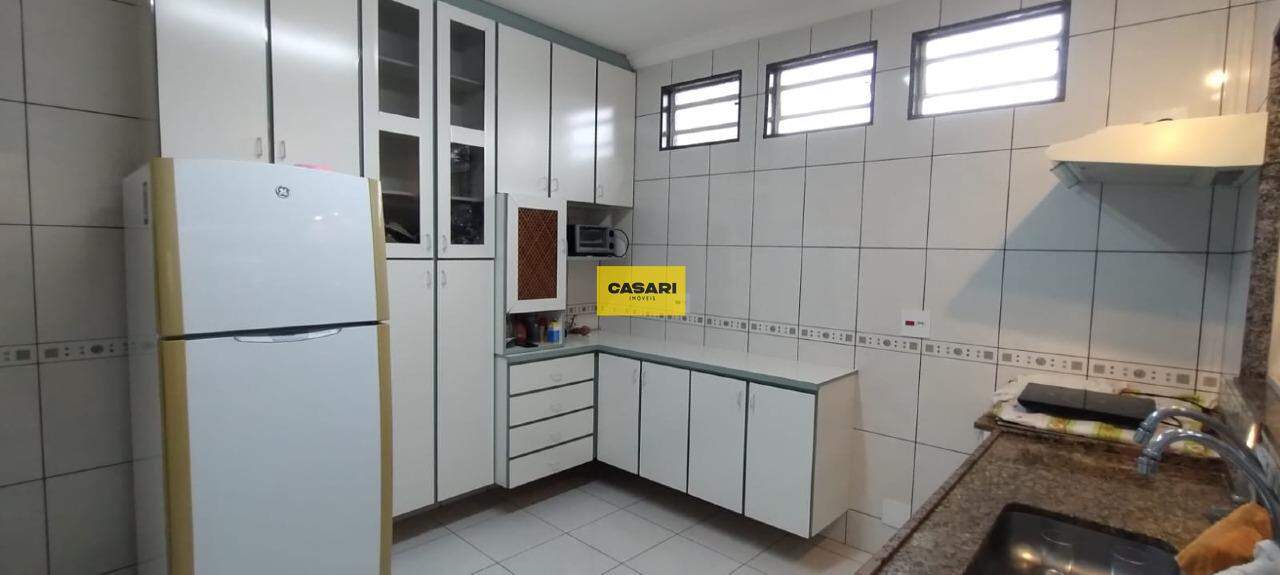 Sobrado para à venda no bairro Vila Príncipe de Gales, Santo André - Casari Imóveis: 