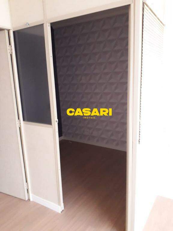 Sala para para aluguel no bairro Jardim Hollywood, São Bernardo do Campo - Casari Imóveis: 