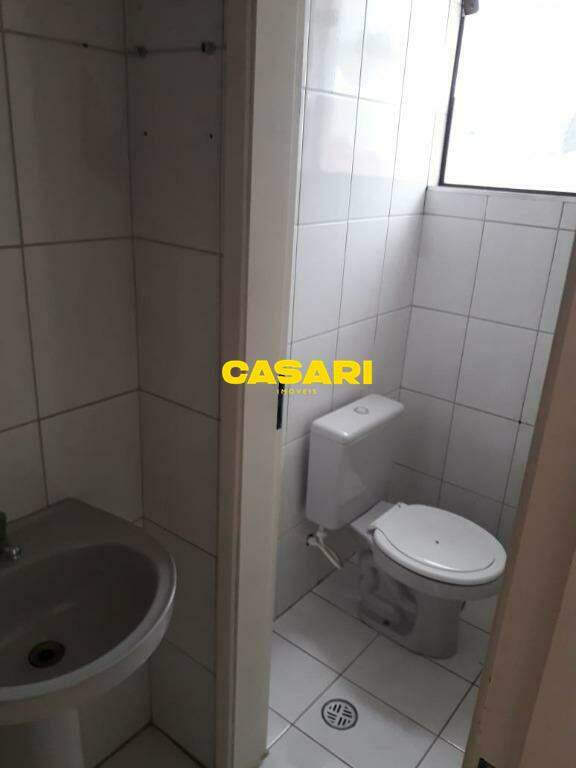 Sala para para aluguel no bairro Jardim Hollywood, São Bernardo do Campo - Casari Imóveis: 