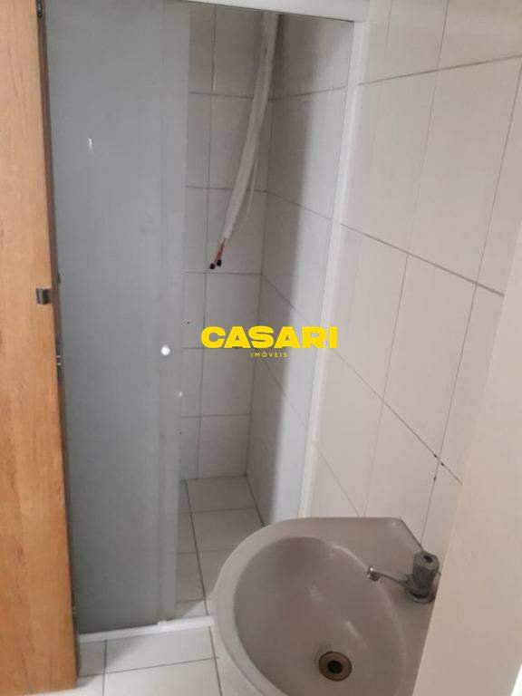 Sala para para aluguel no bairro Jardim Hollywood, São Bernardo do Campo - Casari Imóveis: 