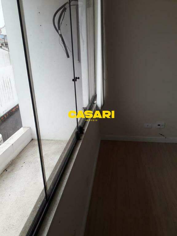 Sala para para aluguel no bairro Jardim Hollywood, São Bernardo do Campo - Casari Imóveis: 