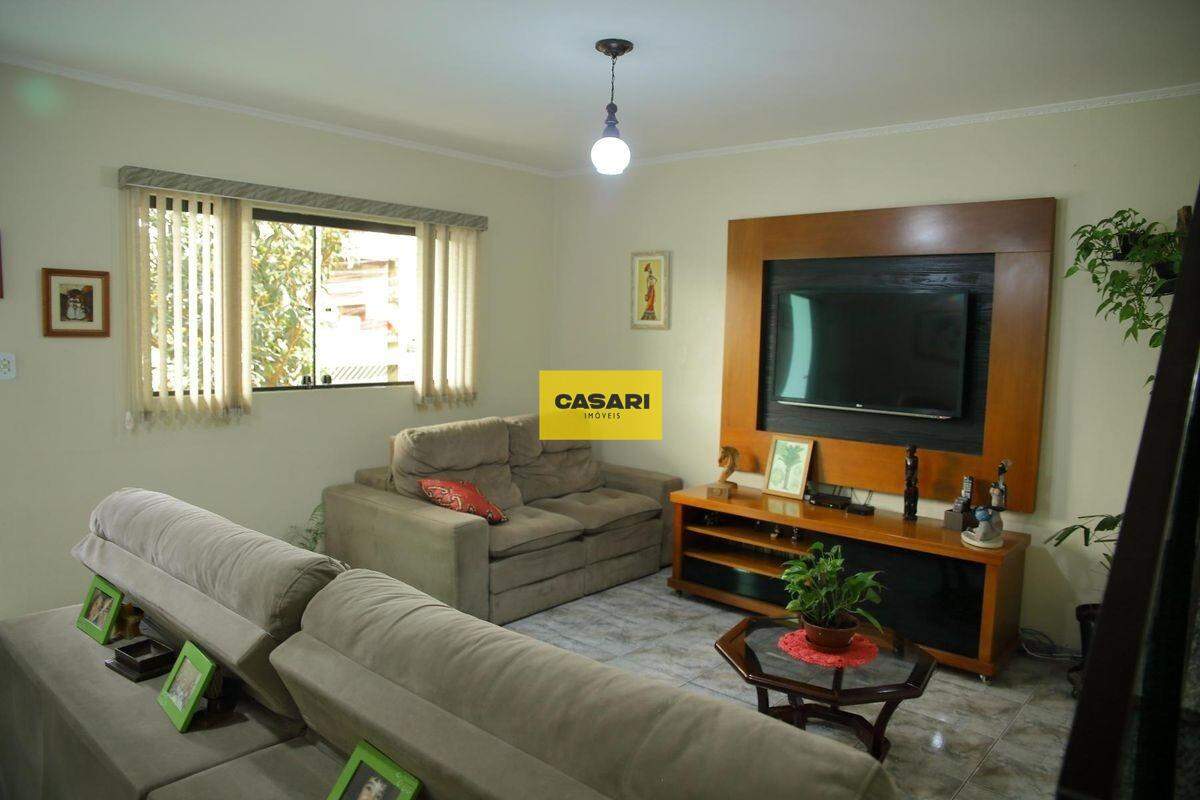 Sobrado para à venda no bairro Nova Petrópolis, São Bernardo do Campo - Casari Imóveis: 