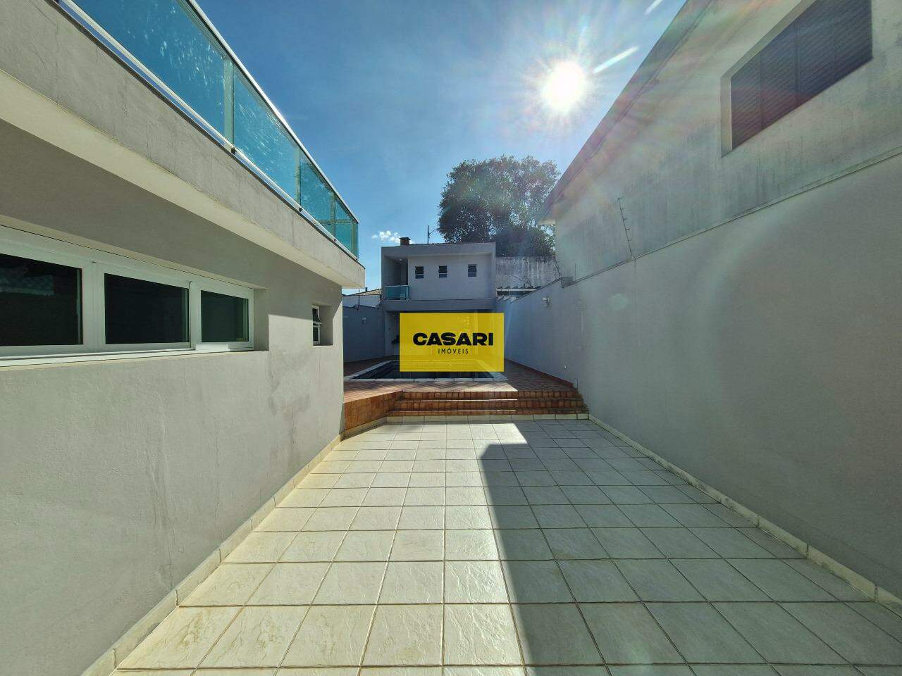 Casa Assobradada para à venda no bairro Jordanópolis, São Bernardo do Campo - Casari Imóveis: 
