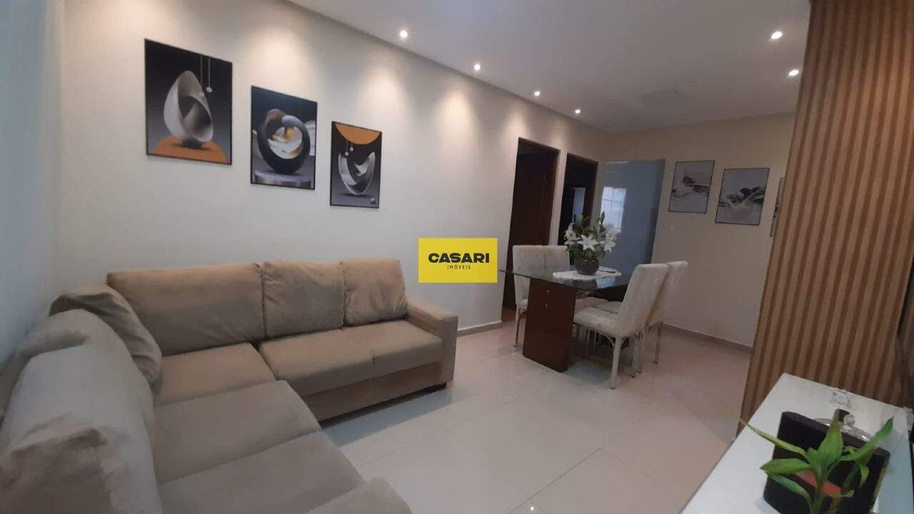 Casa para à venda no bairro Jordanópolis, São Bernardo do Campo - Casari Imóveis: 