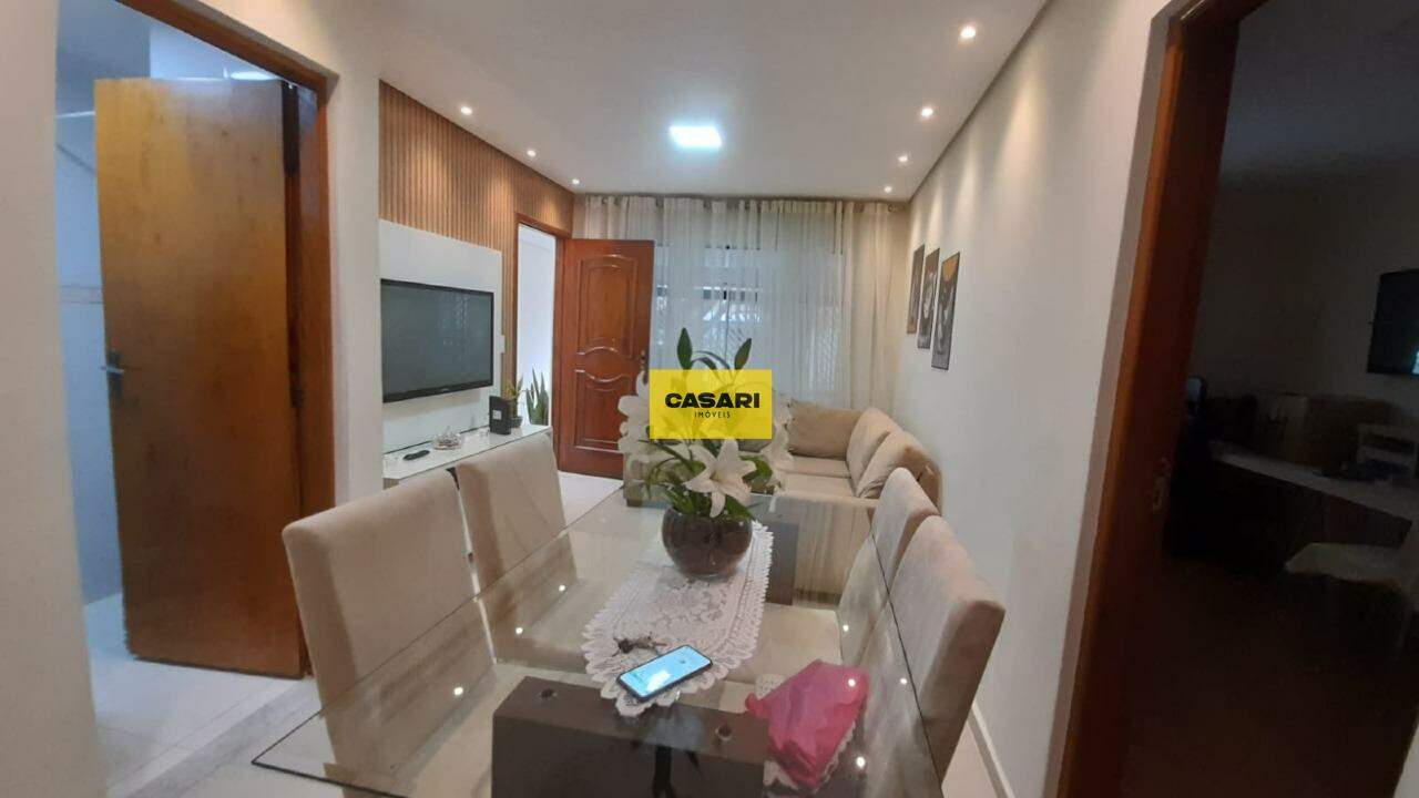 Casa para à venda no bairro Jordanópolis, São Bernardo do Campo - Casari Imóveis: 