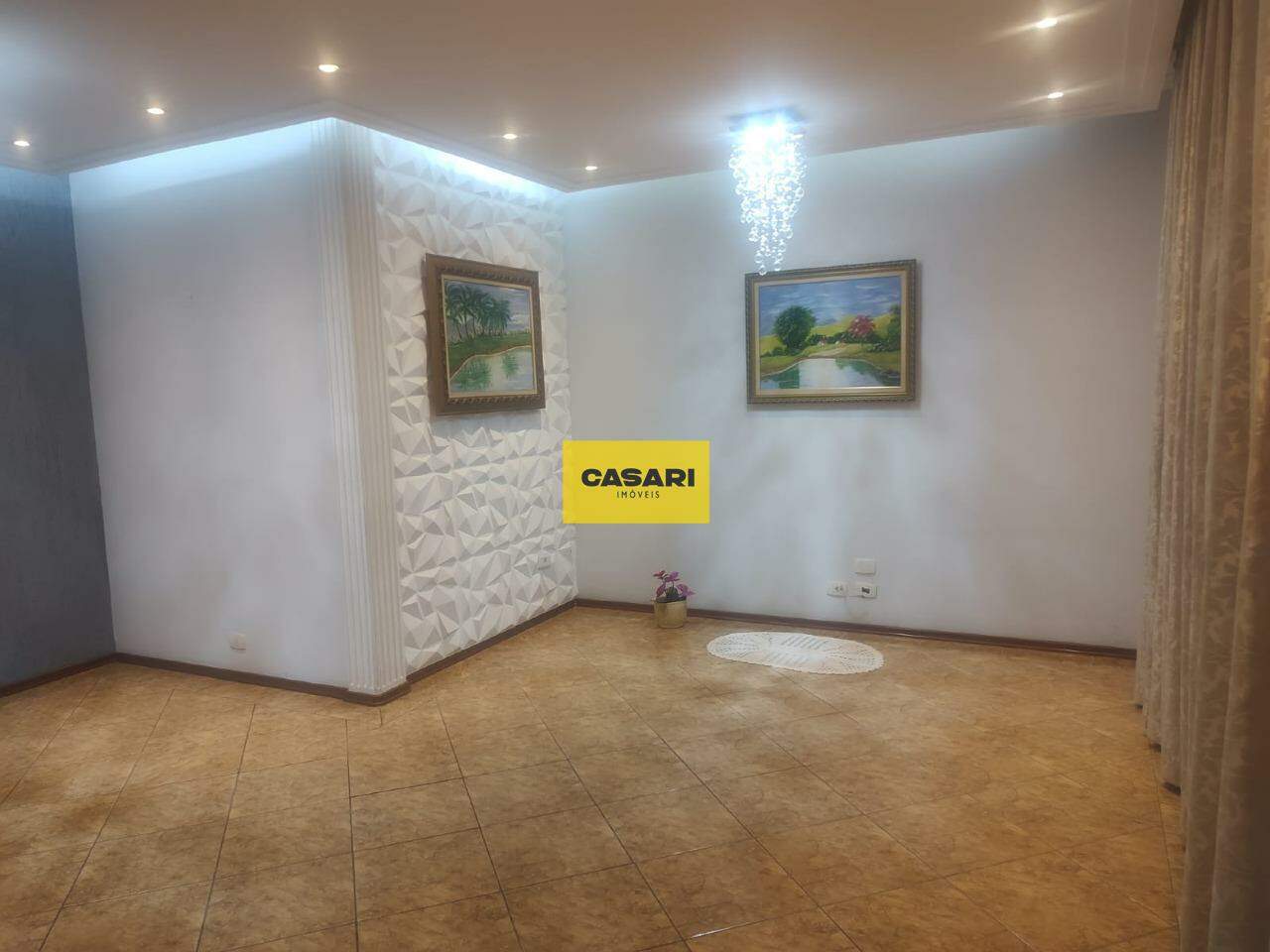 Sobrado para à venda no bairro Taboão, São Bernardo do Campo - Casari Imóveis: 