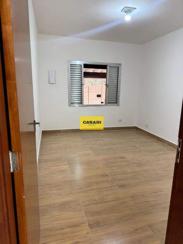 Casa para à venda no bairro Baeta Neves, São Bernardo do Campo - Casari Imóveis: 