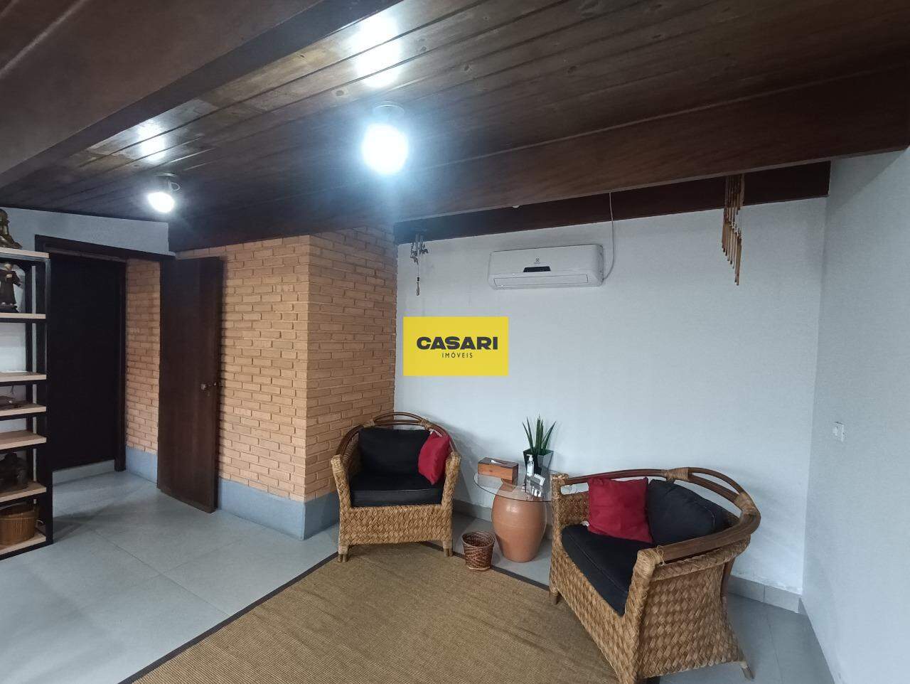 Casa Assobradada para à venda no bairro Vila Bastos, São Bernardo do Campo - Casari Imóveis: 