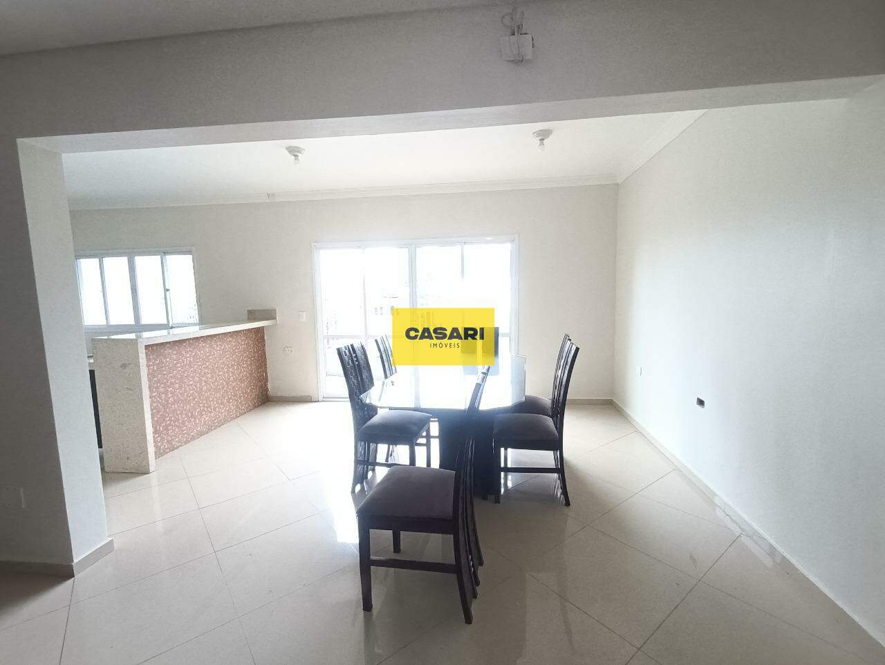 Sobrado para à venda no bairro Jardim Bela Vista, São Bernardo do Campo - Casari Imóveis: 