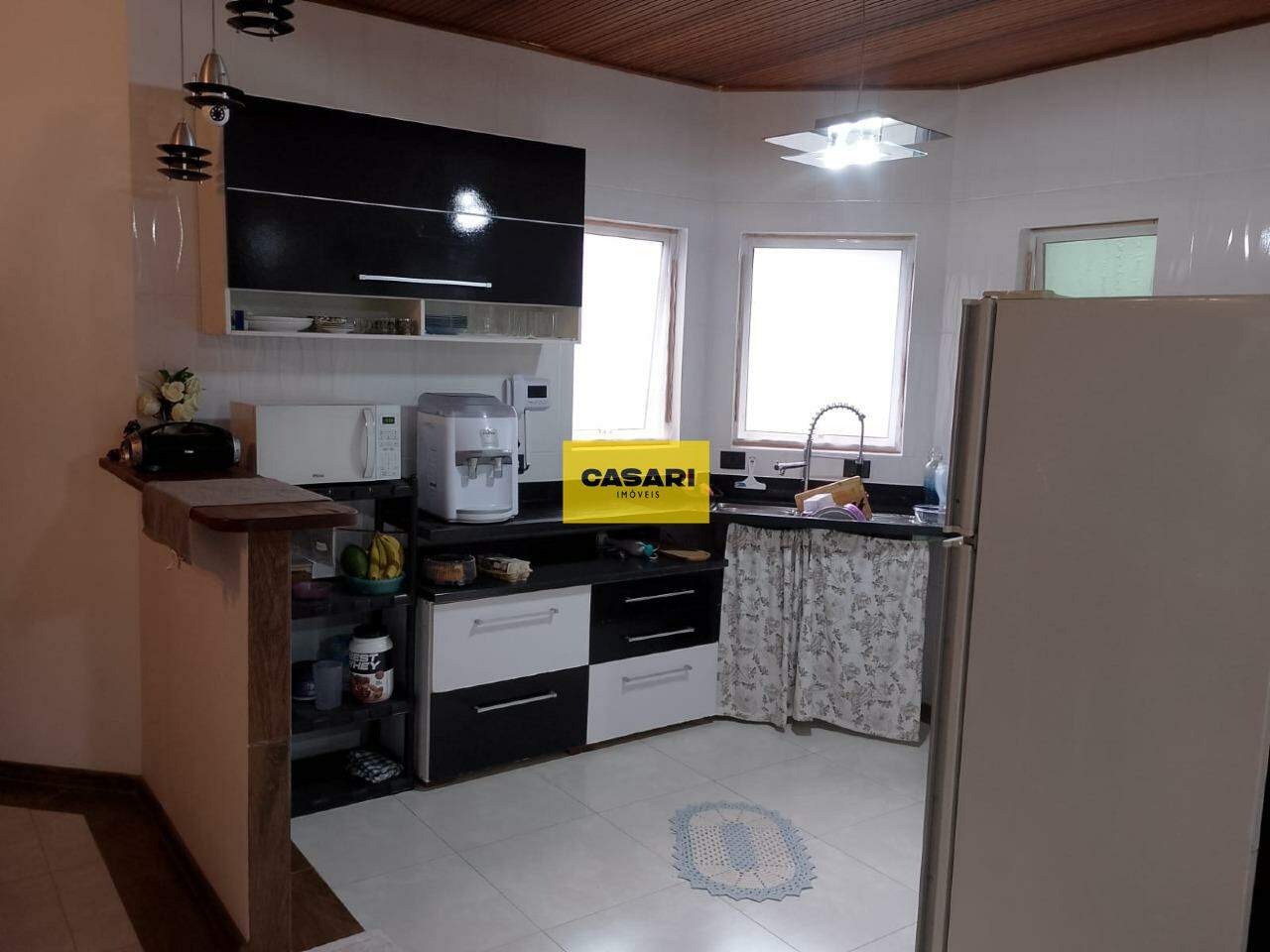 Casa para à venda no bairro Dos Finco, São Bernardo do Campo - Casari Imóveis: 