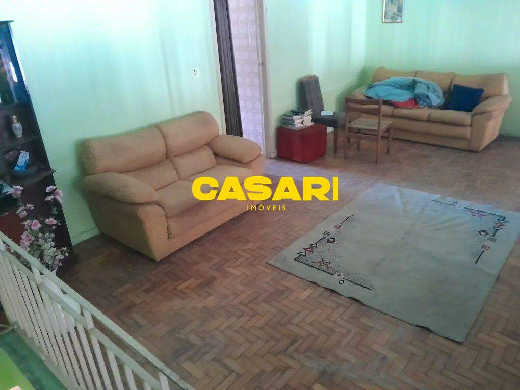 Casa Assobradada para à venda no bairro Vila Assunção, São Bernardo do Campo - Casari Imóveis: 