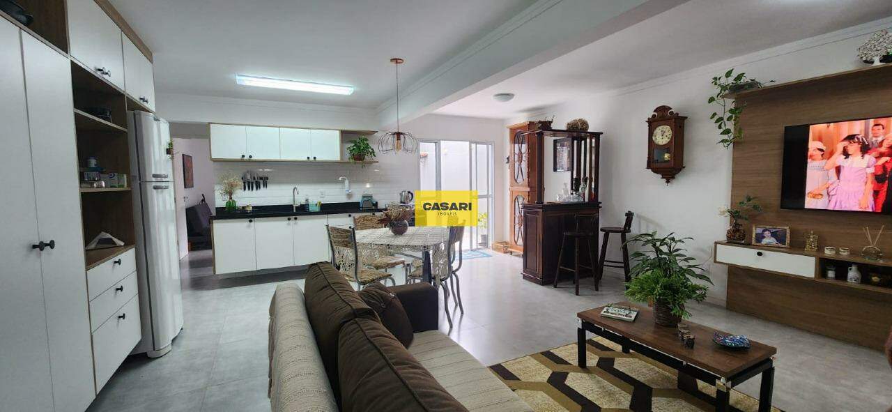Casa para à venda no bairro Assunção, São Bernardo do Campo - Casari Imóveis: 