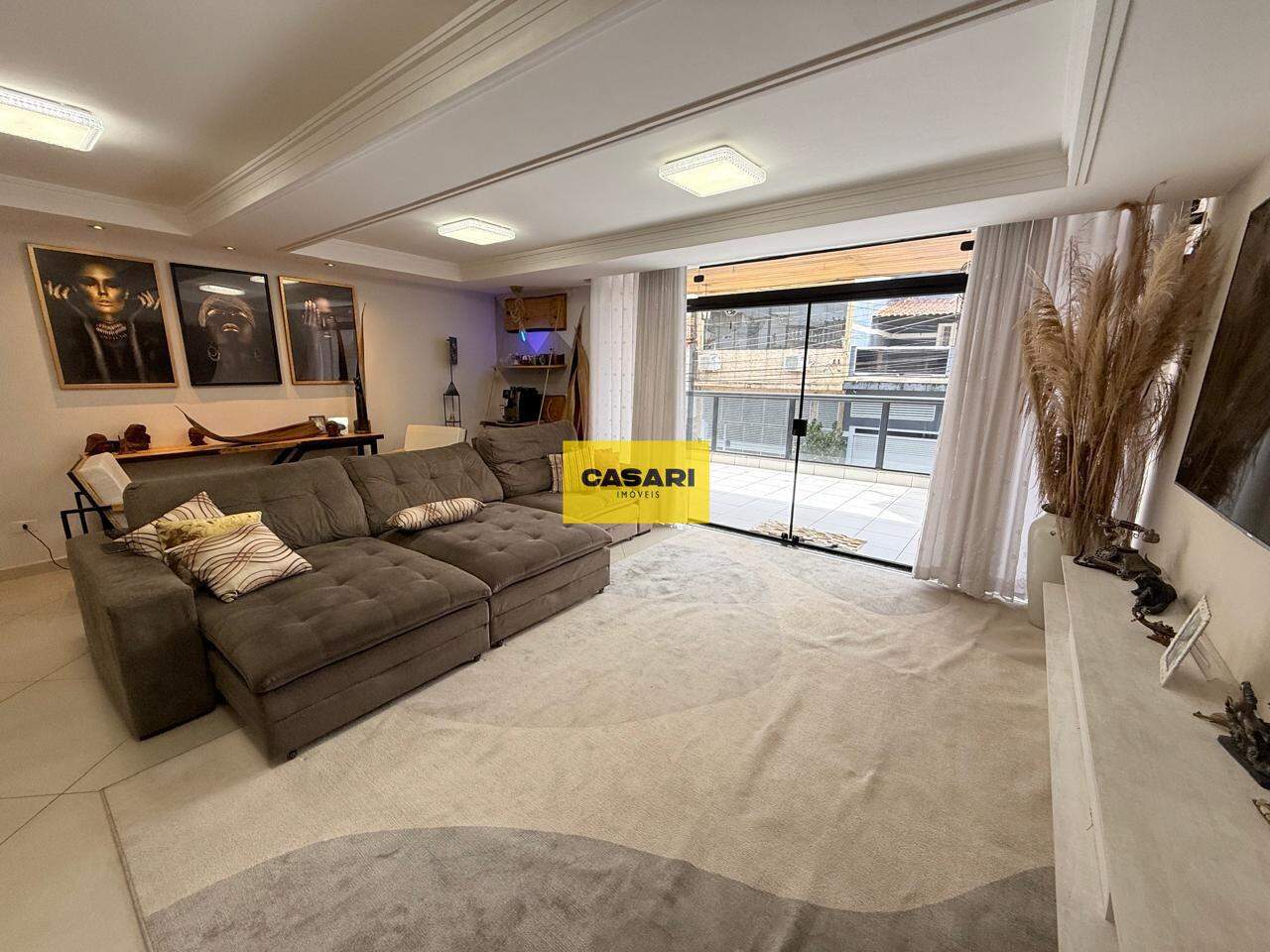 Casa para à venda no bairro Dos Casa, São Bernardo do Campo - Casari Imóveis: 