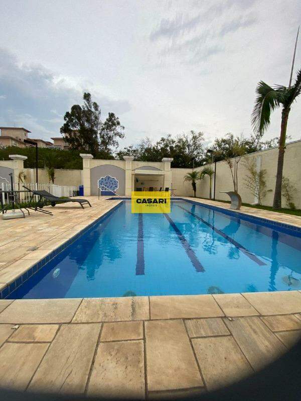 Casa em condomínio para à venda no bairro Jordanópolis, São Bernardo do Campo - Casari Imóveis: 