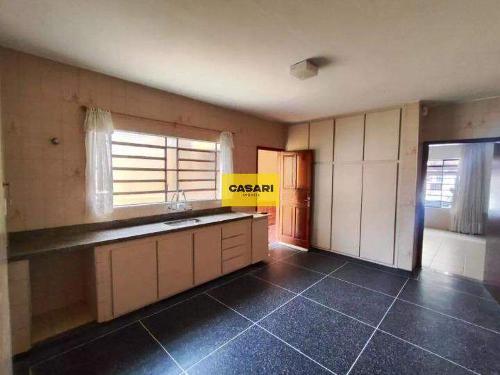 Casa à venda no Centro: 