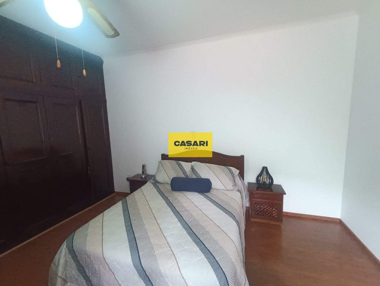 Casa para à venda no bairro Rudge Ramos, São Bernardo do Campo - Casari Imóveis: 