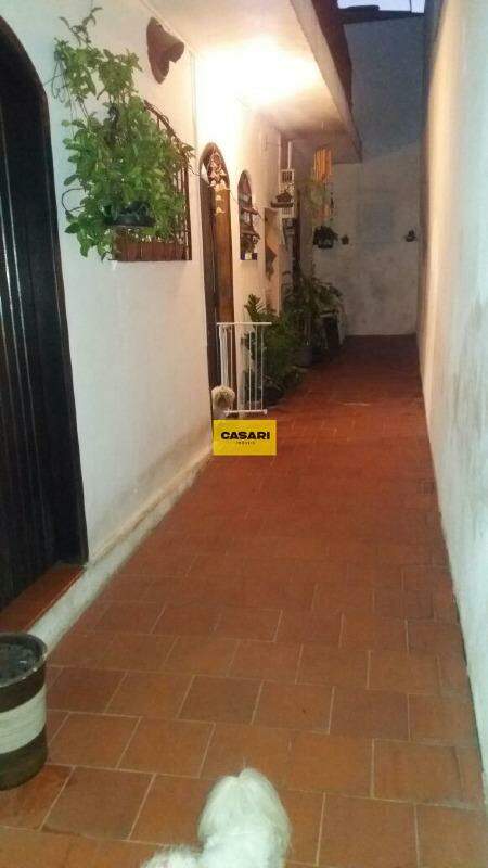 Casa para à venda no bairro Independência, São Bernardo do Campo - Casari Imóveis: 