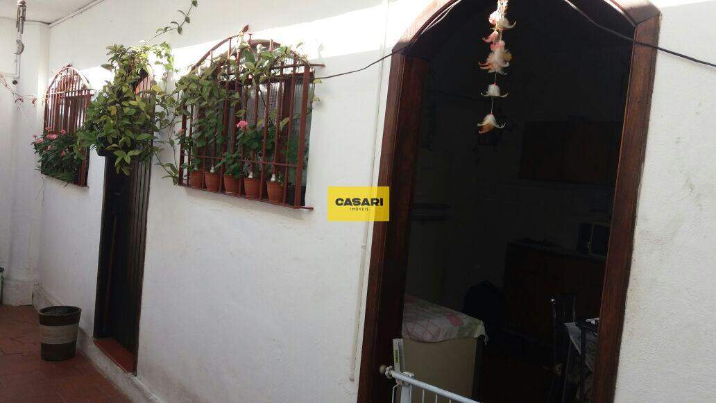 Casa para à venda no bairro Independência, São Bernardo do Campo - Casari Imóveis: 