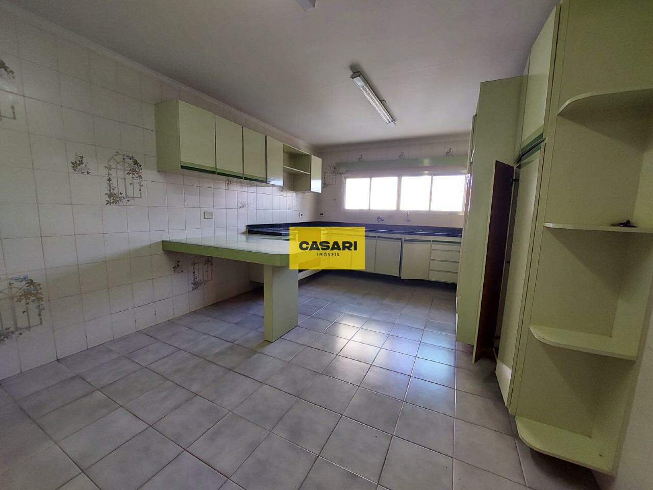 Casa para à venda no bairro Vila Valparaíso, São Bernardo do Campo - Casari Imóveis: 