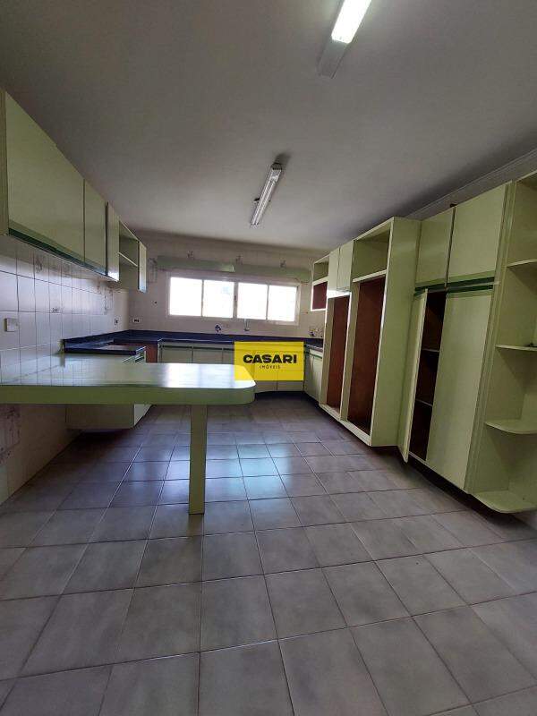 Casa para à venda no bairro Vila Valparaíso, São Bernardo do Campo - Casari Imóveis: 
