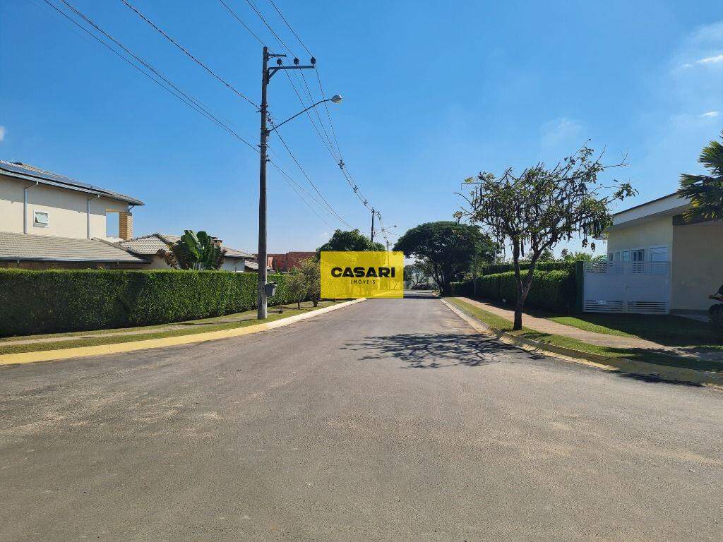 Terreno para à venda no bairro Portal dos Lagos, Boituva - Casari Imóveis: Rua principal 2