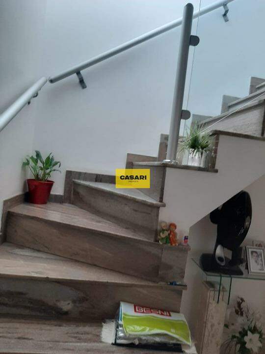 Sobrado para à venda no bairro Assunção, São Bernardo do Campo - Casari Imóveis: 