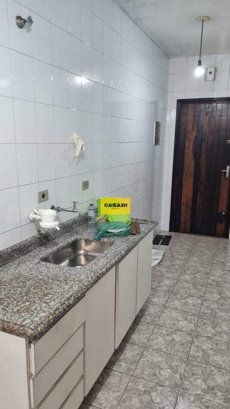 Sobrado para à venda no bairro Santa Terezinha, São Bernardo do Campo - Casari Imóveis: 