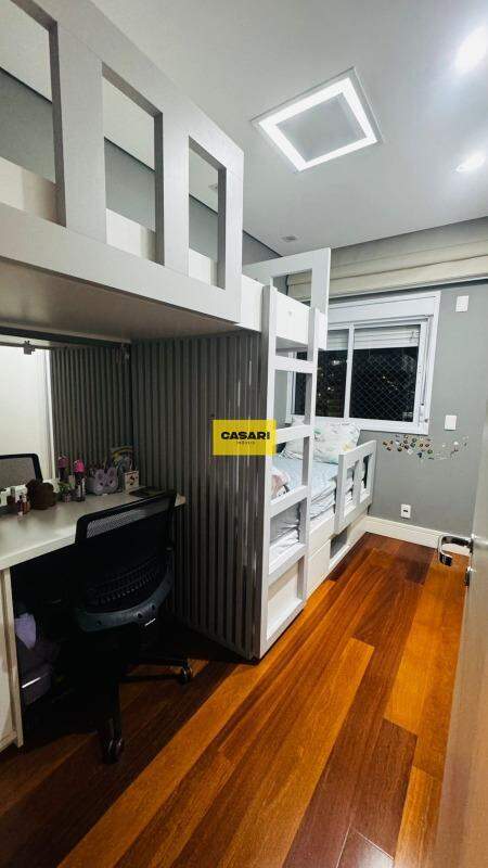 Apartamento à venda no Baeta Neves: 