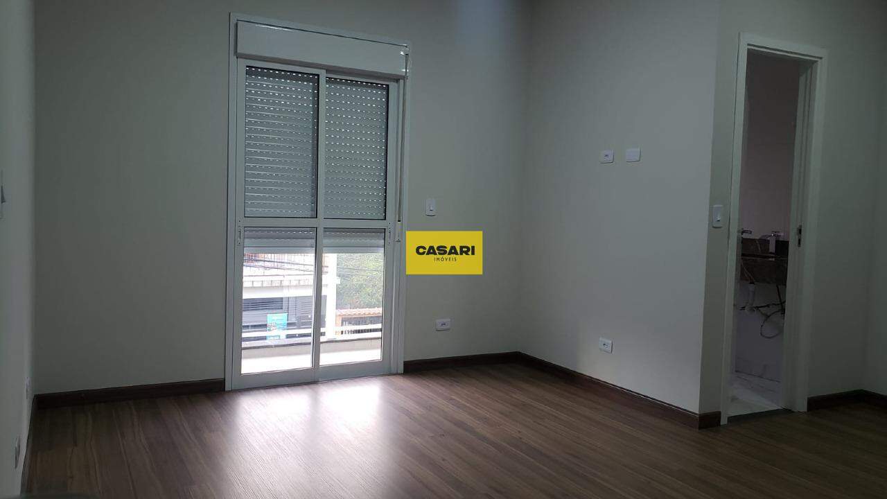 Sobrado para à venda no bairro Dos Casa, São Bernardo do Campo - Casari Imóveis: 
