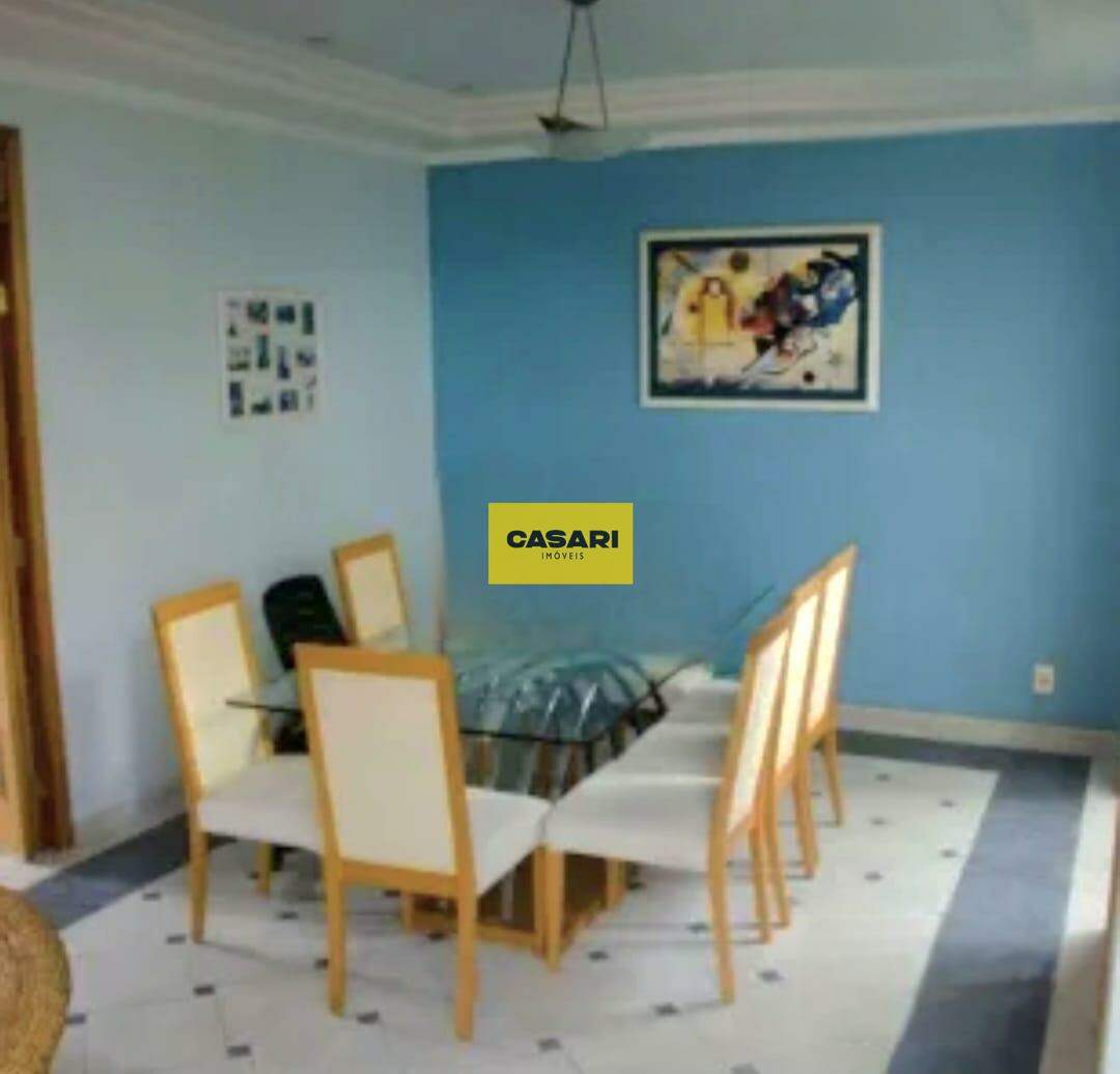 Sobrado para à venda no bairro Jardim Stella, Santo André - Casari Imóveis: 