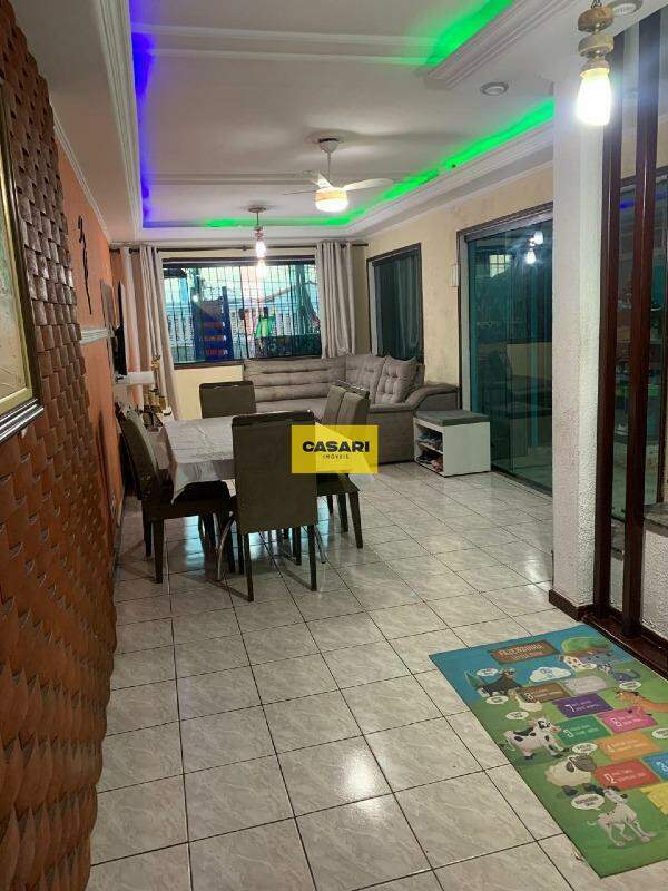Sobrado para à venda no bairro Planalto, São Bernardo do Campo - Casari Imóveis: 