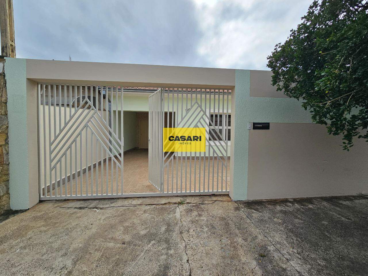 Casa para à venda no bairro Jardim Bela Vista, São Bernardo do Campo - Casari Imóveis: 