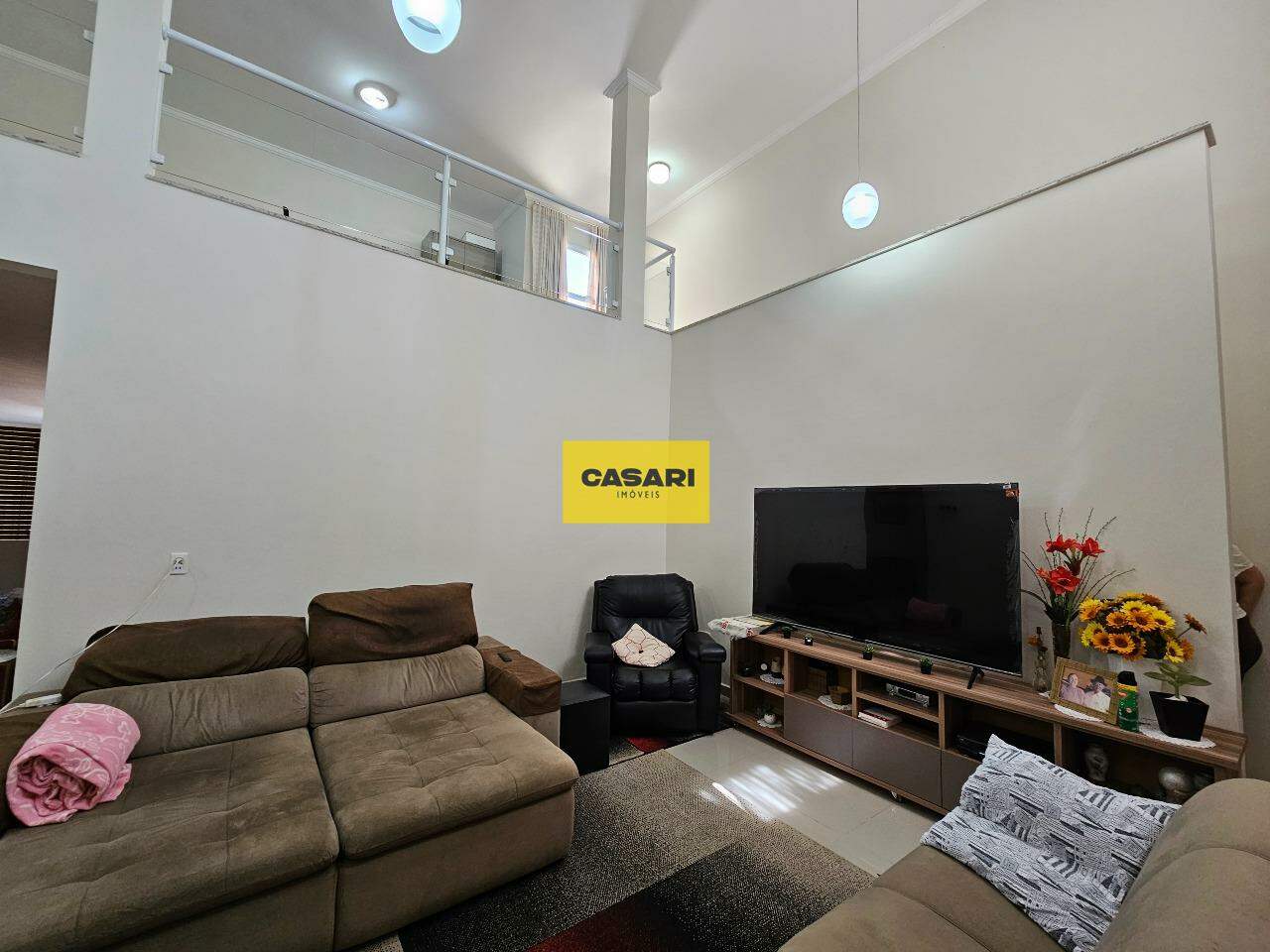 Casa para à venda no bairro Portal das Estrelas, São Bernardo do Campo - Casari Imóveis: 