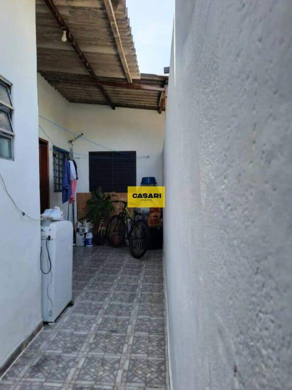 Casa para à venda no bairro Jardim Bom Pastor, Santo André - Casari Imóveis: 