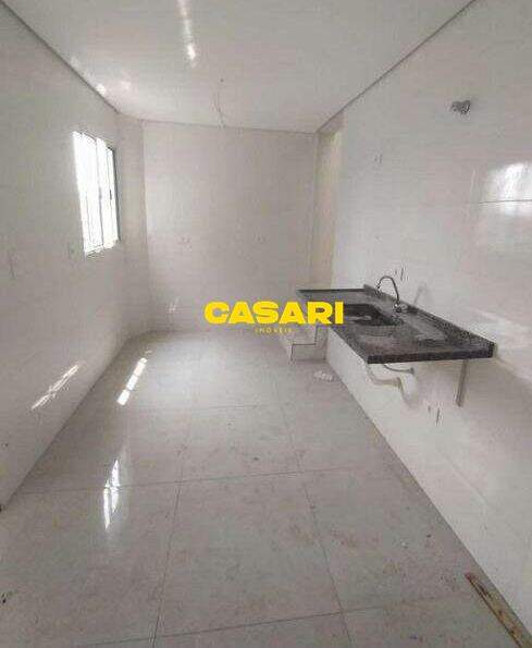 Cobertura para à venda no bairro Vila Luzita, Santo André - Casari Imóveis: 