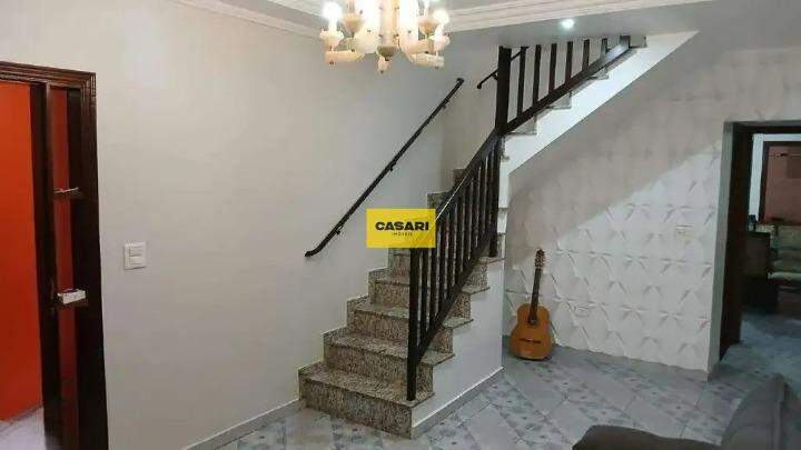 Sobrado para à venda no bairro Alves Dias, São Bernardo do Campo - Casari Imóveis: 