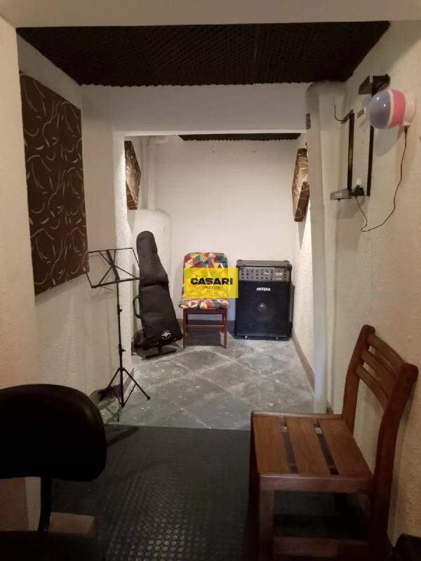 Casa para à venda no bairro Jardim Stella, São Bernardo do Campo - Casari Imóveis: 