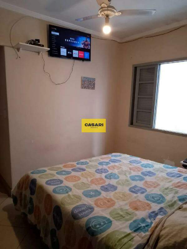 Casa para à venda no bairro Jardim Stella, São Bernardo do Campo - Casari Imóveis: 