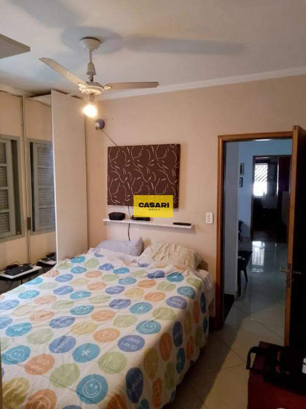 Casa para à venda no bairro Jardim Stella, São Bernardo do Campo - Casari Imóveis: 
