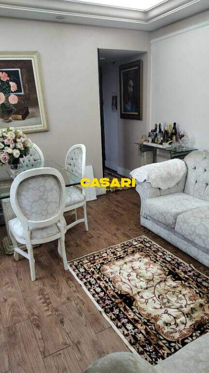 Apartamento para para aluguel no bairro Baeta Neves, São Bernardo do Campo - Casari Imóveis: 