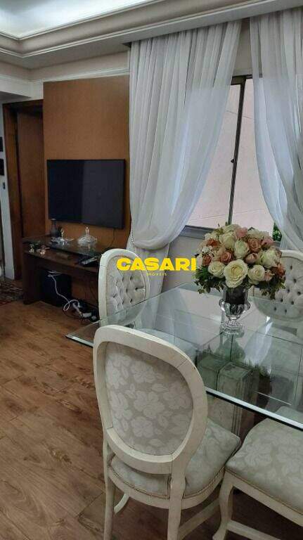Apartamento para para aluguel no bairro Baeta Neves, São Bernardo do Campo - Casari Imóveis: 