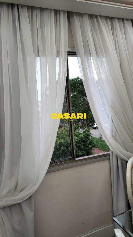 Apartamento para para aluguel no bairro Baeta Neves, São Bernardo do Campo - Casari Imóveis: 