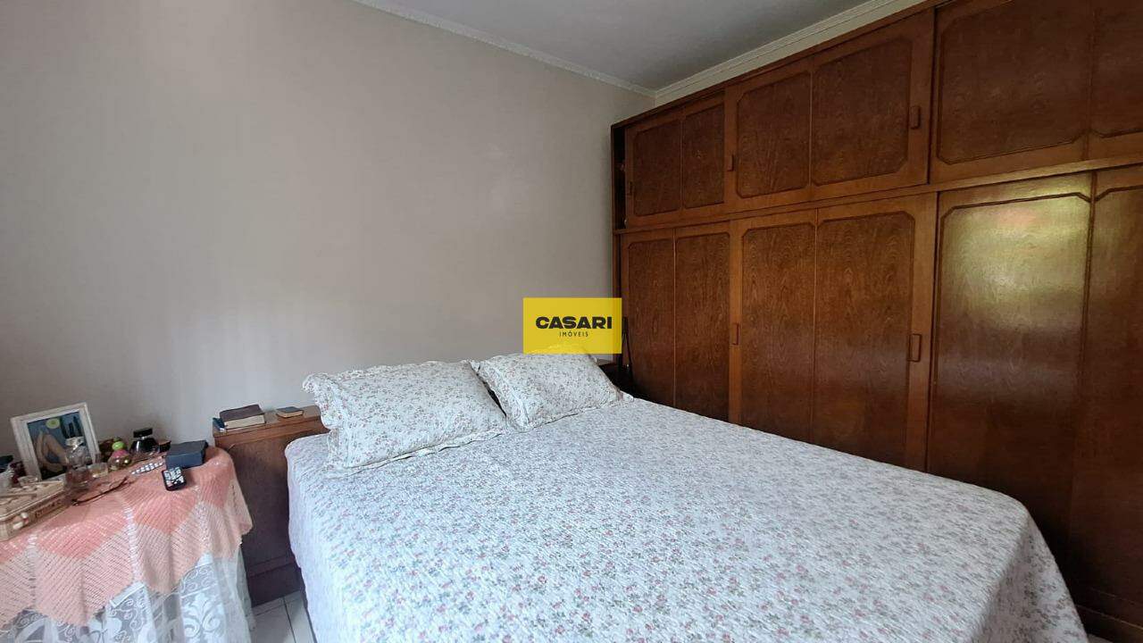 Casa para à venda no bairro Planalto, São Bernardo do Campo - Casari Imóveis: 