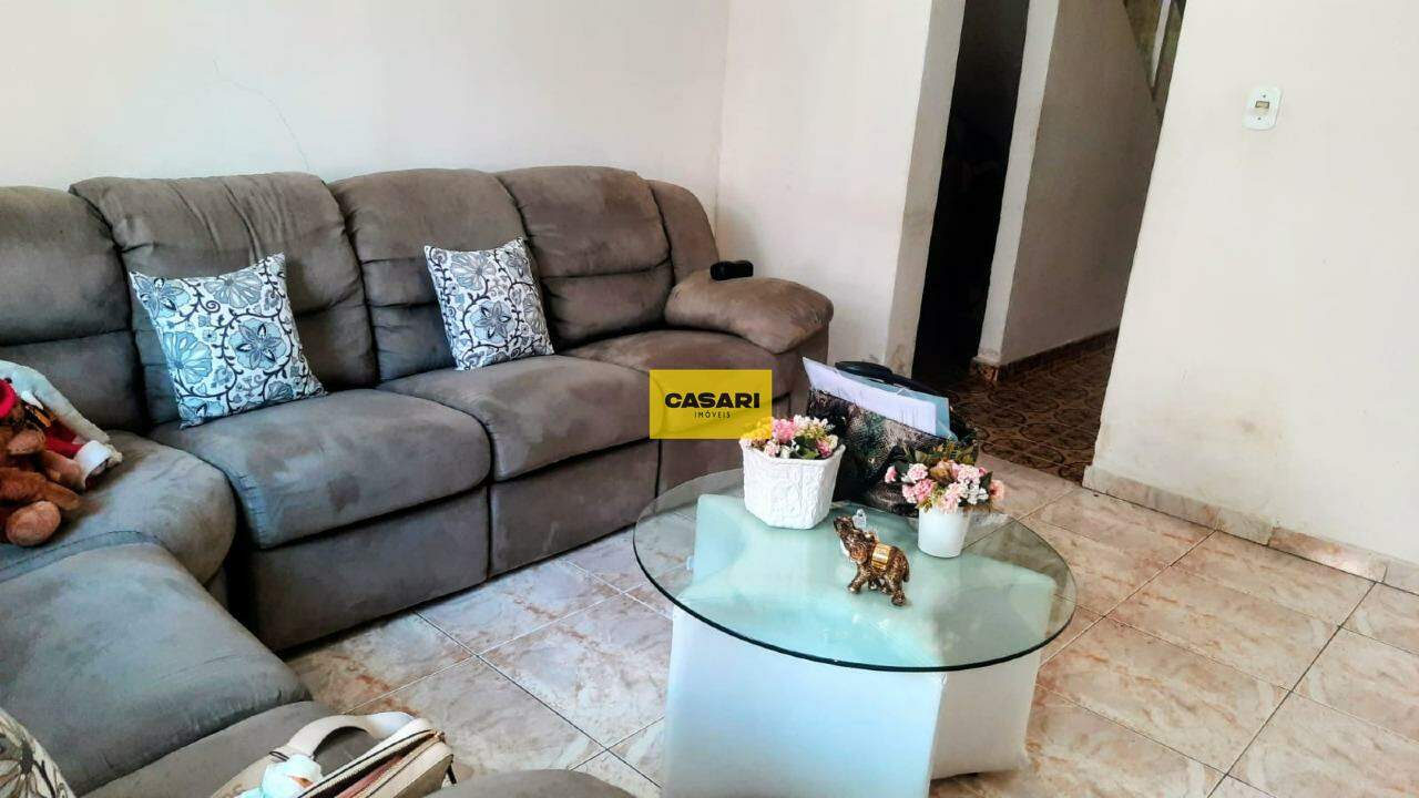 Sobrado para à venda no bairro Campestre, Santo André - Casari Imóveis: 