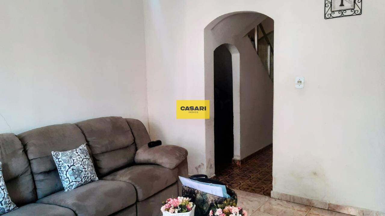 Sobrado para à venda no bairro Campestre, Santo André - Casari Imóveis: 