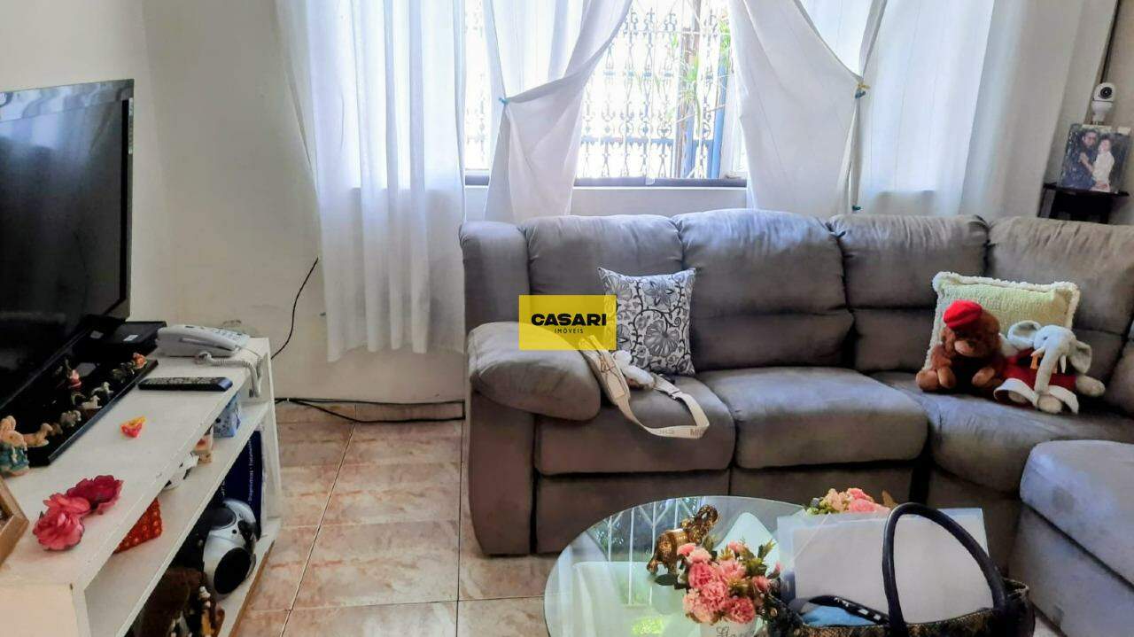 Sobrado para à venda no bairro Campestre, Santo André - Casari Imóveis: 