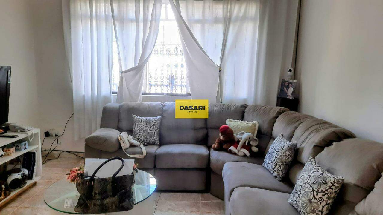 Sobrado para à venda no bairro Campestre, Santo André - Casari Imóveis: 