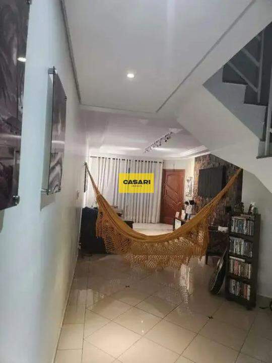 Sobrado para à venda no bairro Nova Petrópolis, São Bernardo do Campo - Casari Imóveis: 