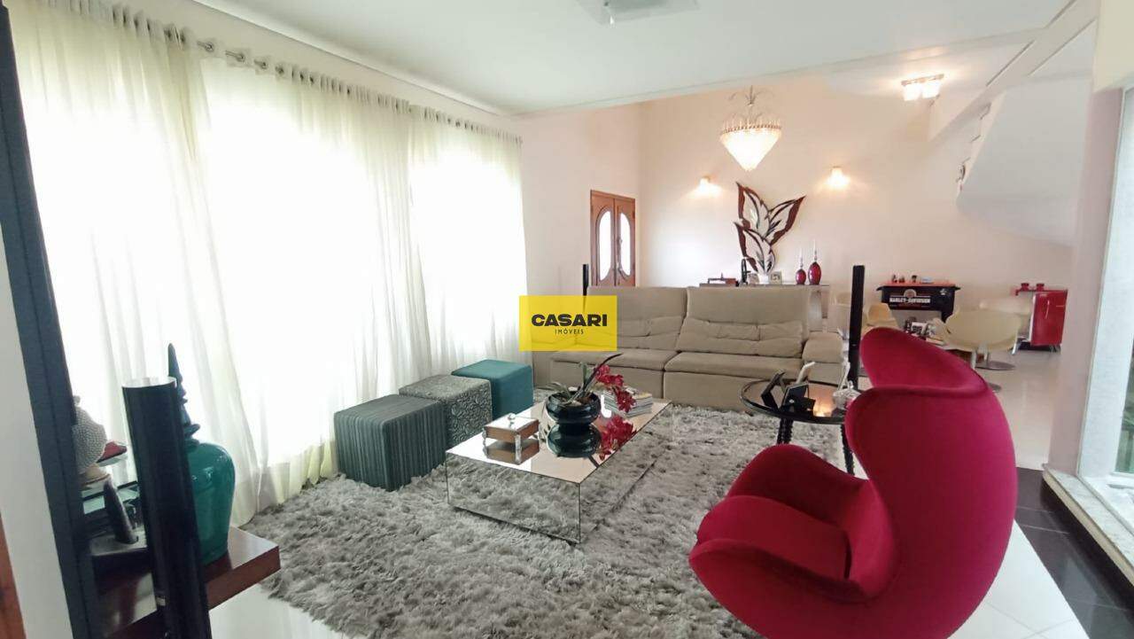 Casa para à venda no bairro Parque dos Pássaros, São Bernardo do Campo - Casari Imóveis: 